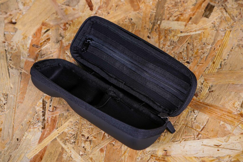 2020 Lezyne Flow Tool Caddy Pro – inside 1.jpg