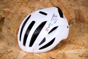 2020 Met Rivale MIPS helmet.jpg