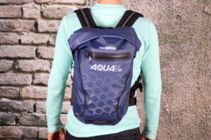 2020 Oxford Aqua V 20 Backpack Navy.jpg