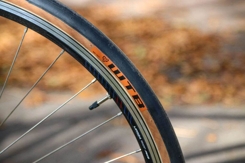 2021 Genesis Equilibrium – tyre.jpg