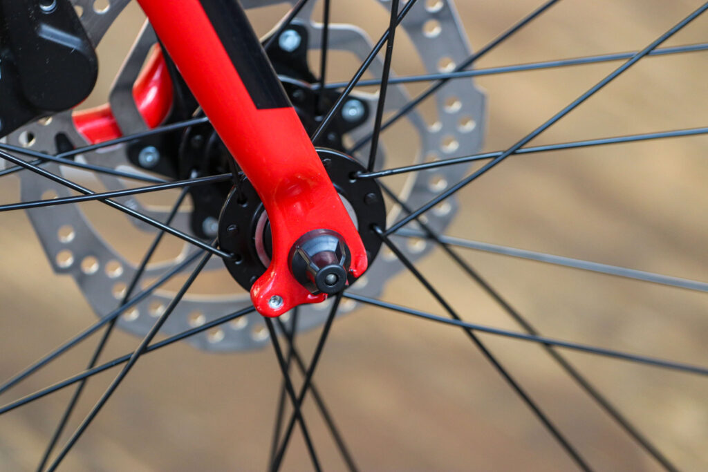 2021 Merida Speeder 200 – fork detail.jpg
