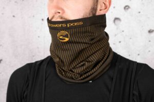 2021 Showers Pass SP Neck Gaiter 1.jpg