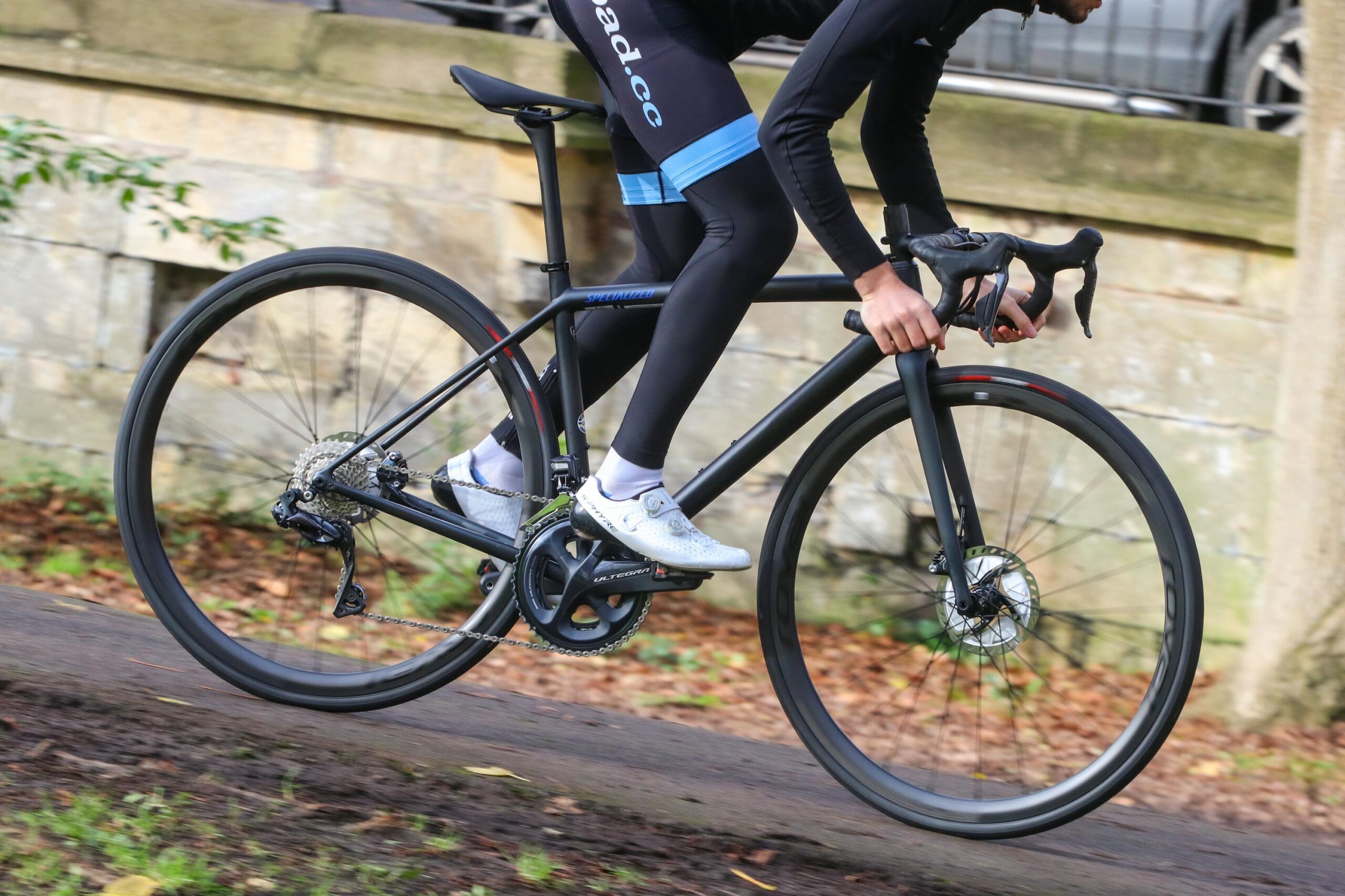 2021 Specialized Aethos Pro Ultegra Di2 – riding 3
