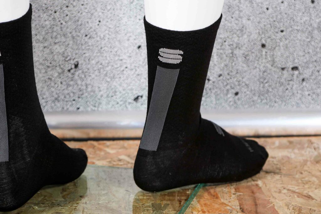 2021 Sportful Wool Woman 16 socks 3.jpg