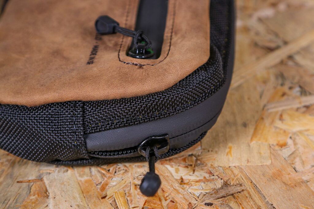 2021 WaterField Designs Jersey Pocket Tool Case – zip.jpg