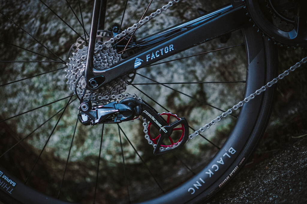 Froome Factor OSTRO VAM CermaicSpeed