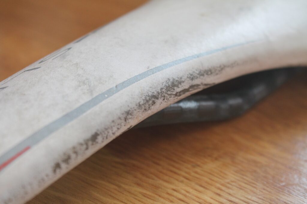 Saddle worn &ndash; 2