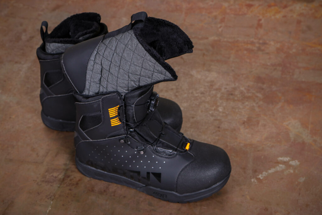 2021 45NRTH Wolvhammer Boa Premium Insulated Winter Cycling Boot – liner 1.jpg