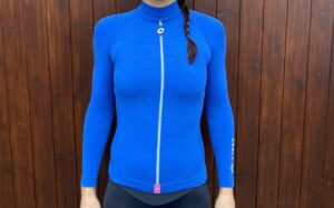 2021 Assos Womens Ultraz Winter LS Skin Layer  front view.jpg