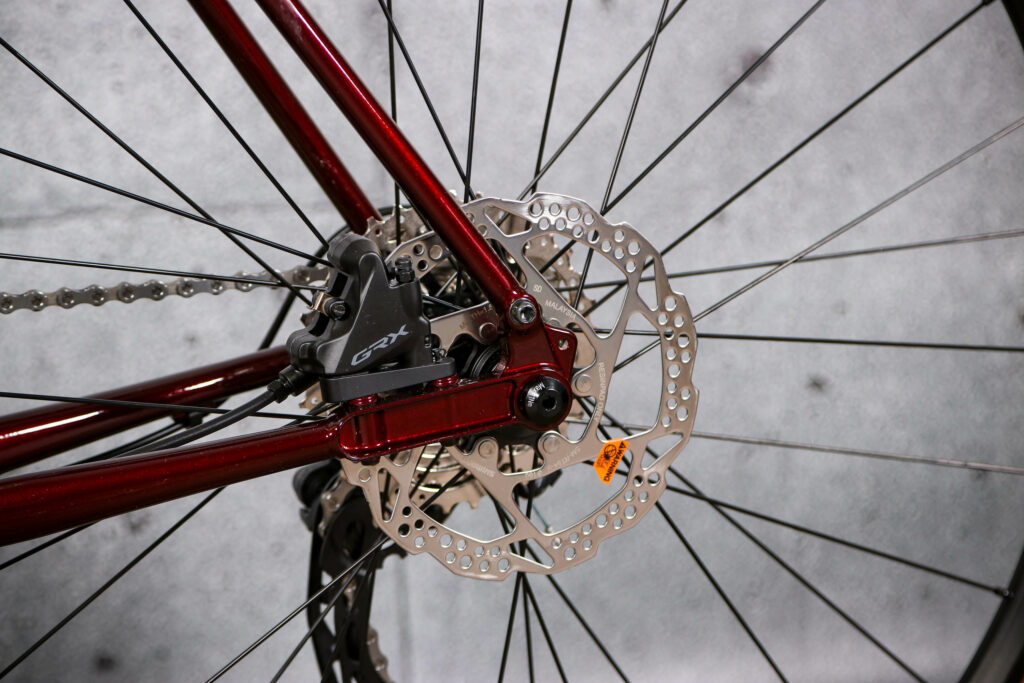 2021 Kona Rove LTD – rear disc brake.jpg