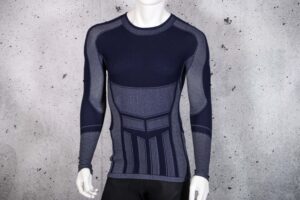 2021 Megmeister Drynamo Winter Long Sleeve Base Layer Men.jpg