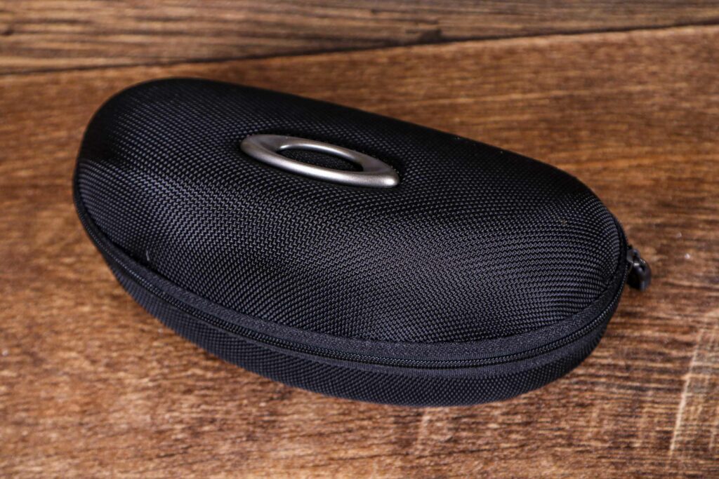 2021 Oakley Sutro Lite Matte Black sunglasses – case.jpg