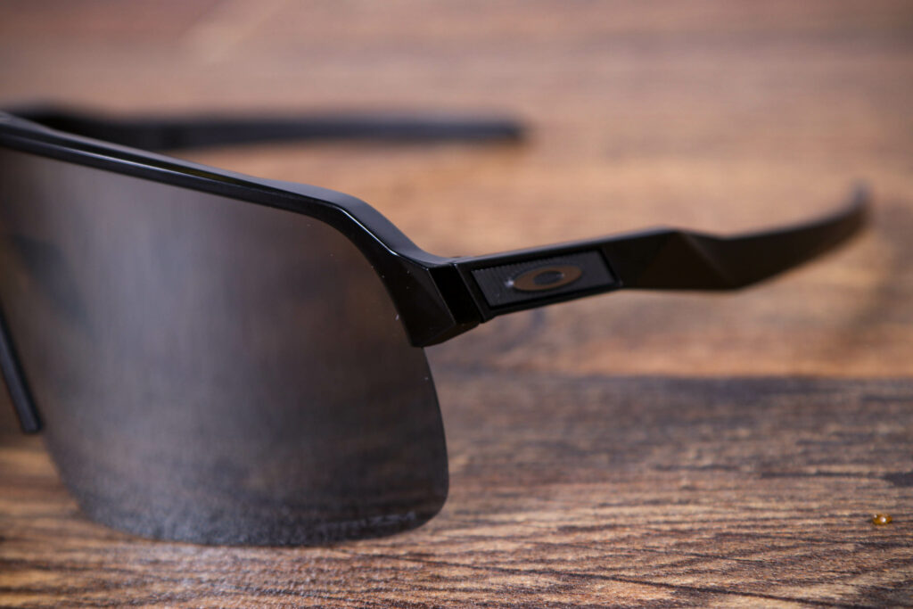 2021 Oakley Sutro Lite Matte Black sunglasses – frame detail.jpg