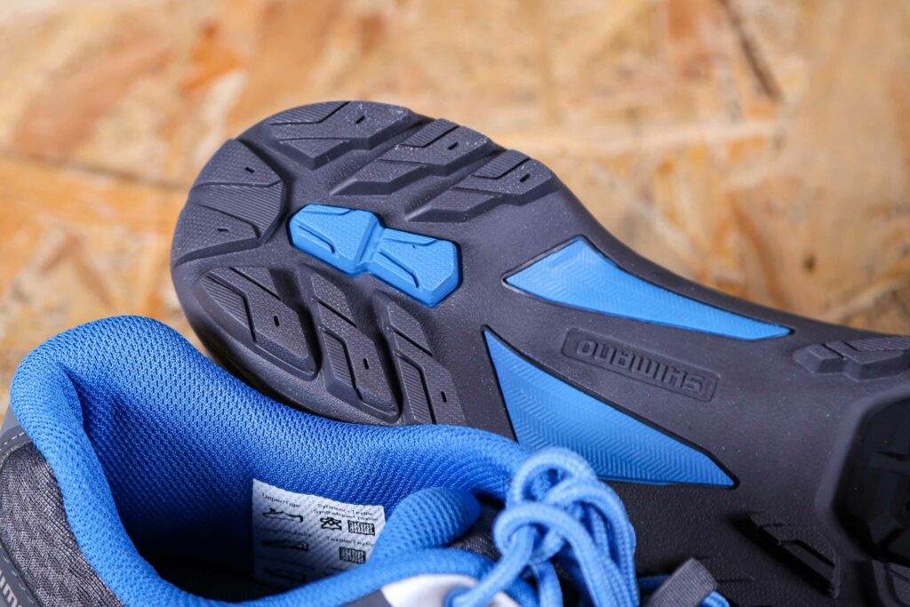 2021 Shimano MT3W Women’s SPD Shoes – sole heel.jpg