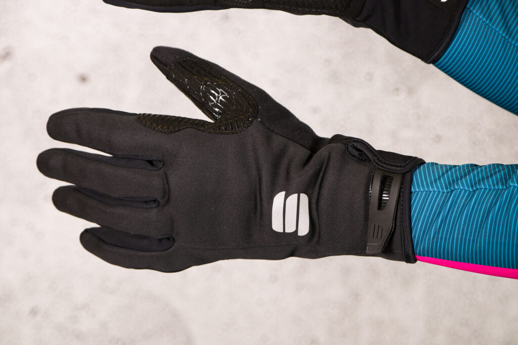 2021 Sportful WS Essential 2 Glove – back.jpg