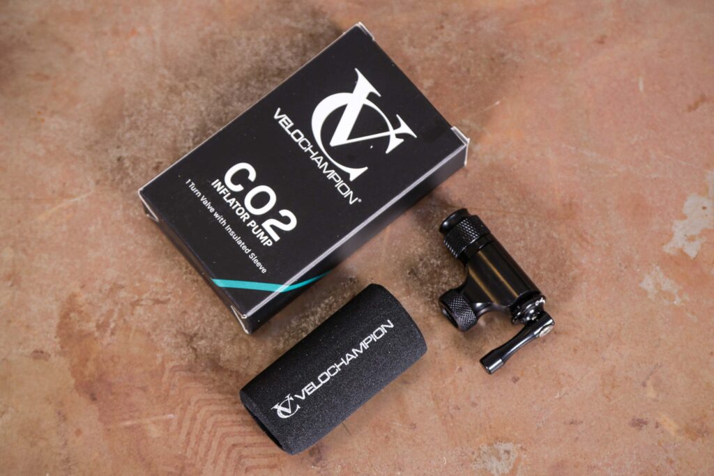 2021 Velochampion 2 in 1 VeloChampion CO2 Inflator Pump