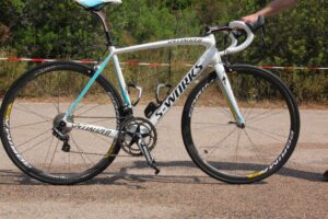 Astana – Jakob Fuglsang_s Specialized Tarmac SL4 01