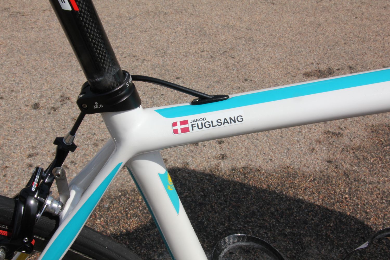 Astana &ndash; Jakob Fuglsang_s Specialized Tarmac SL4 05