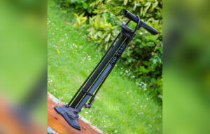 2020 Merida Tubeless floor pump.jpg