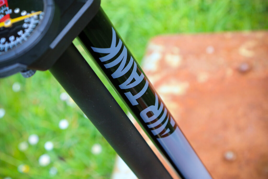 2020 Merida Tubeless floor pump – shaft.jpg