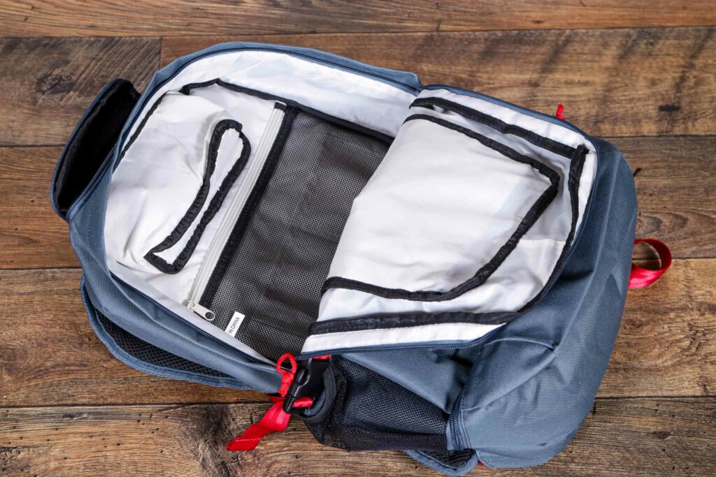 2021 100% Transit Backpack – inside.jpg