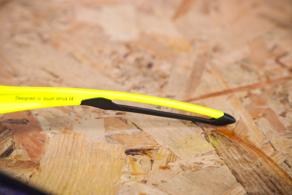 2021 30 South Trail RX glasses – arm inside.jpg