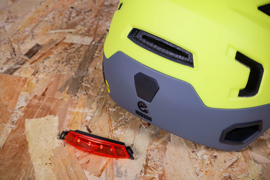 2021 Bern Hudson helmet – light insert.jpg
