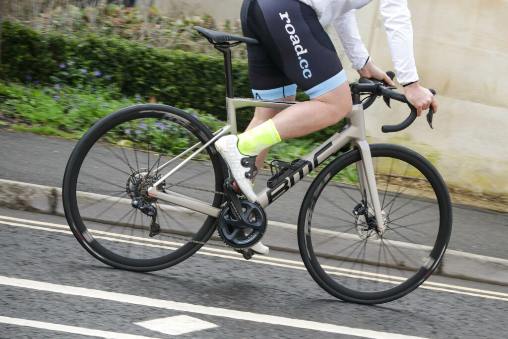 2021 BMC Teammachine SLR Two – riding 5.jpg