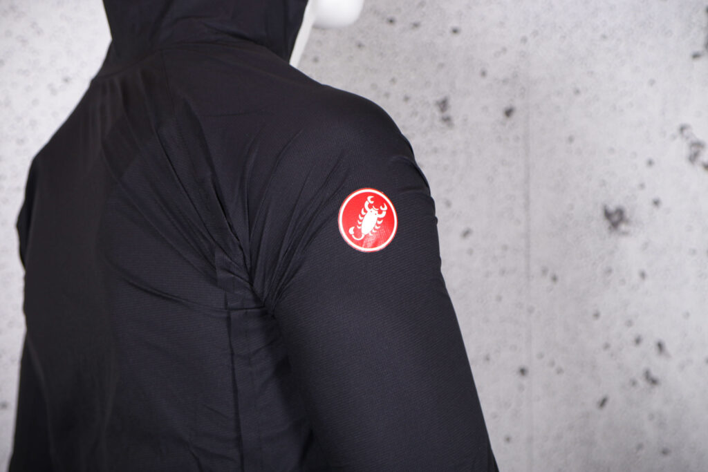 2021 Castelli Emergency Rain Jacket – arm logo.jpg