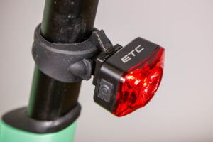 2021 ETC R65 65 Lumen USB Rear Light 1.jpg