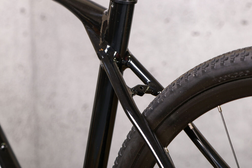 2021 Merida Silex 200 – seat stays.jpg