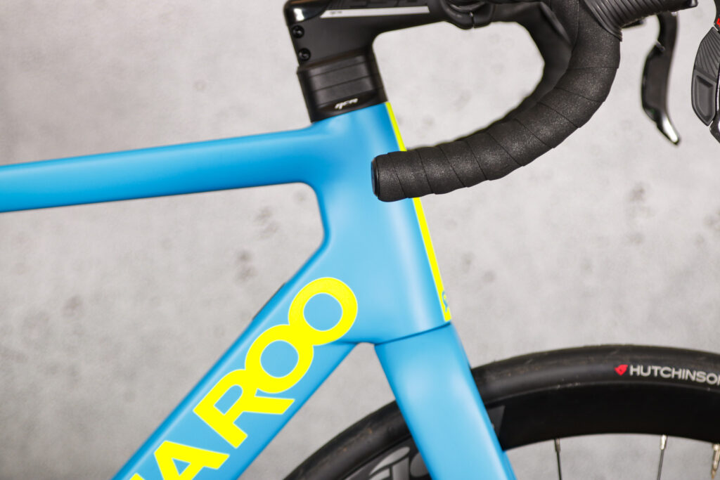 2021 Quintana Roo SRFive – head tube.jpg