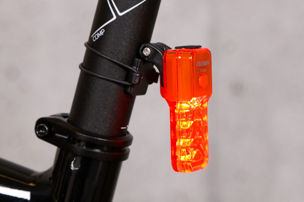2021 Raveman TR30M USB Rechargeable Rear Light – side.jpg