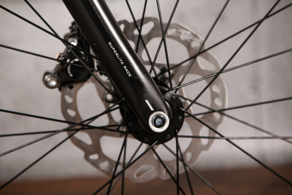 2021 Van Nicholas Ventus – fork detail.jpg