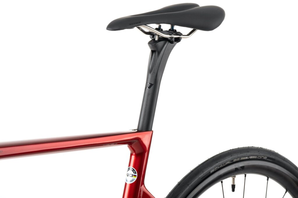 2021 Vitus Vitesse EVO CRS eTap AXS Road Bike Force 2021 Red 09.jpeg