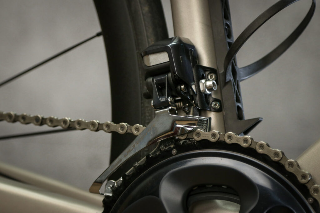 BMC TeamMachine SLR Two – front mech.jpg