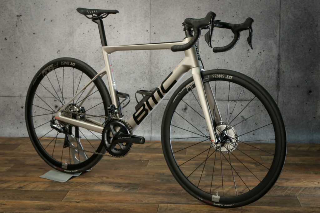 BMC TeamMachine SLR Two – full bike.jpg