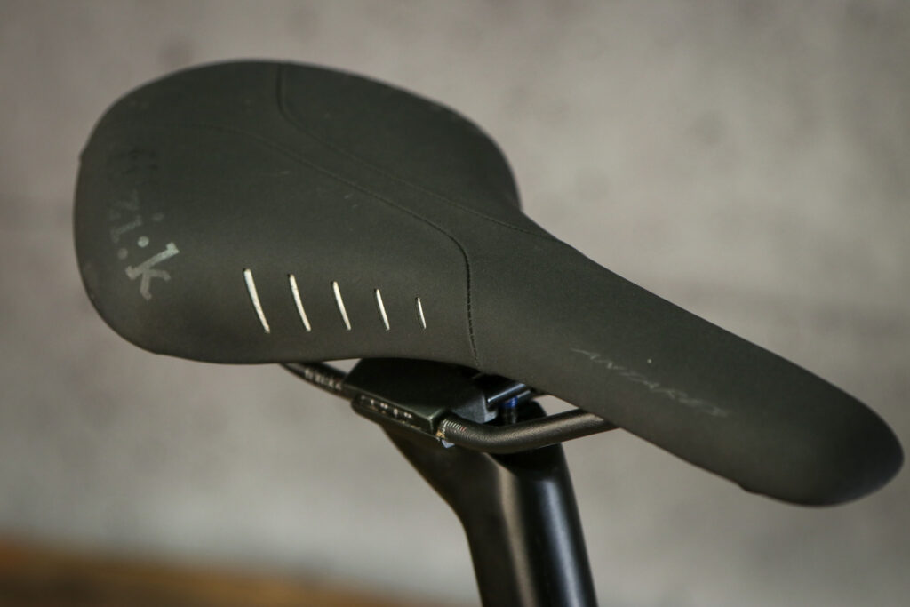 BMC TeamMachine SLR Two – saddle.jpg