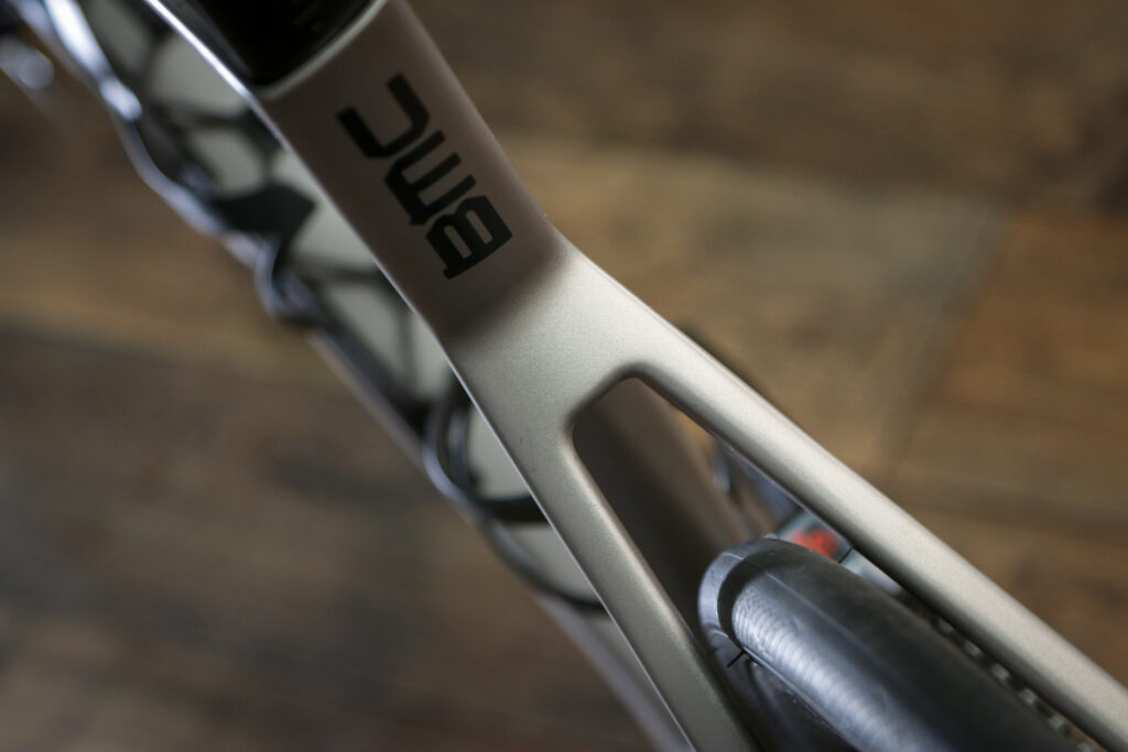BMC TeamMachine SLR Two – seat stays.jpg