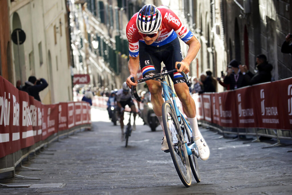 Mathieu van der Poel Strade Bianche Canyon Aeroad