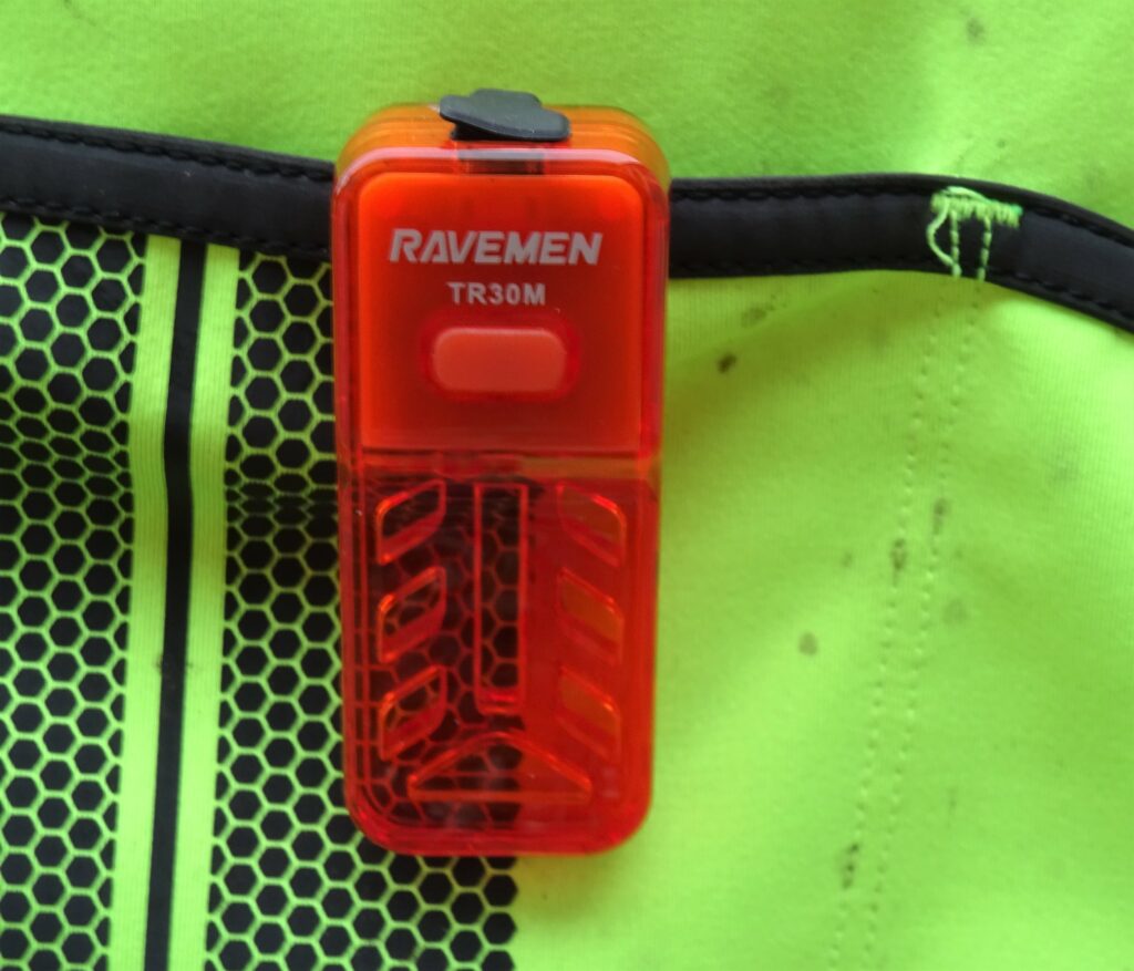 Ravemen TR30 on pocket.JPG