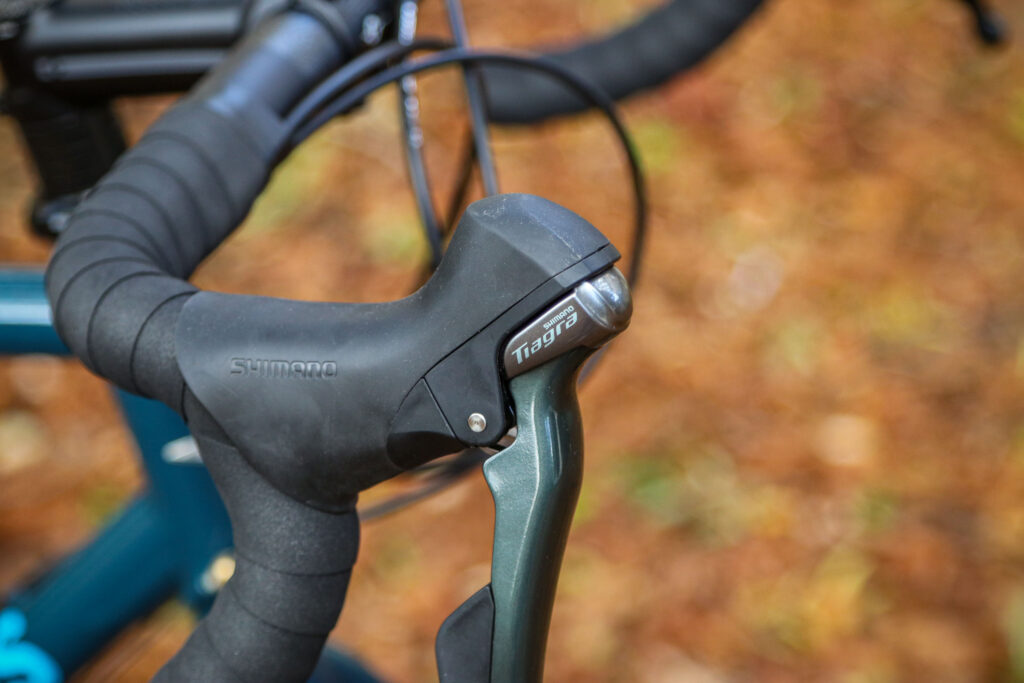 2021 Genesis Croix De Fer 20 &ndash; hoods.jpg