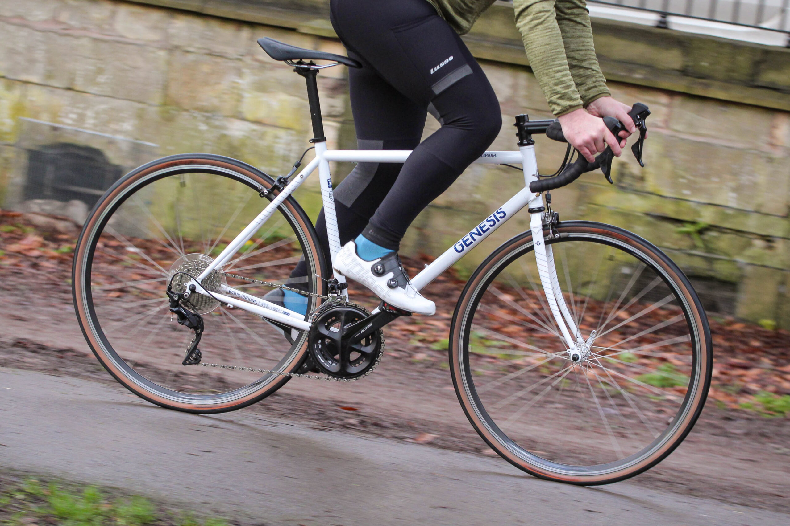 2021 Genesis Equilibrium – riding 1