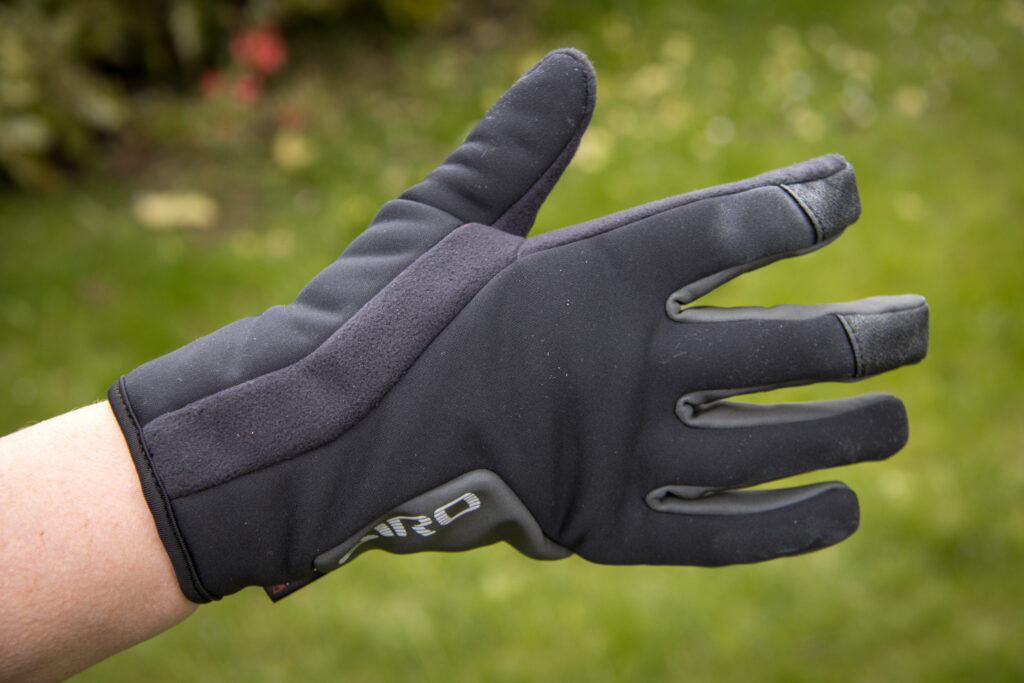 2021 Giro Candela 2 glove – top.jpg