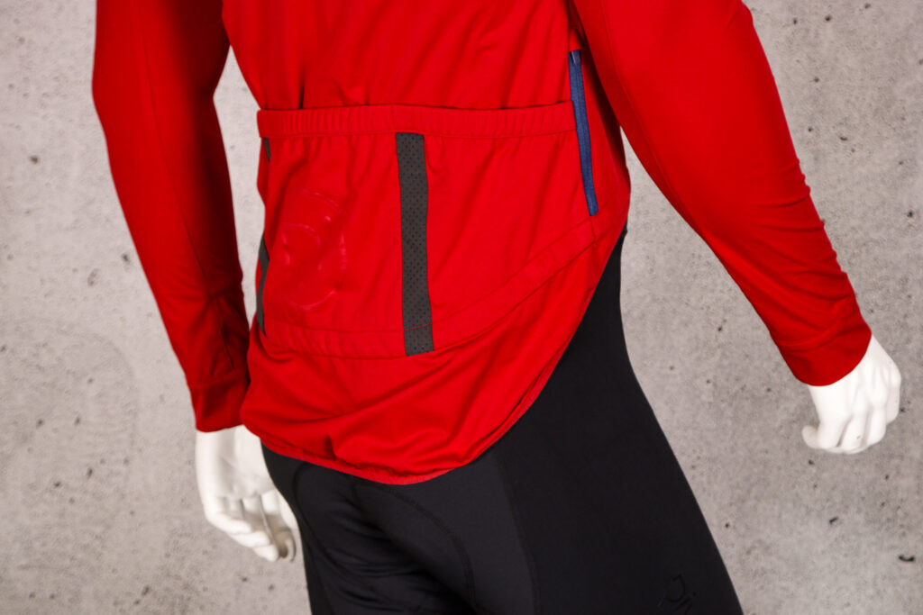 2021 Rivelo Thorncombe Softshell Jacket – drop.jpg