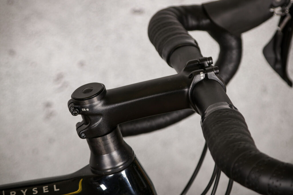 2021 Van Rysel EDR CF 105 Disc Road &ndash; stem.jpg