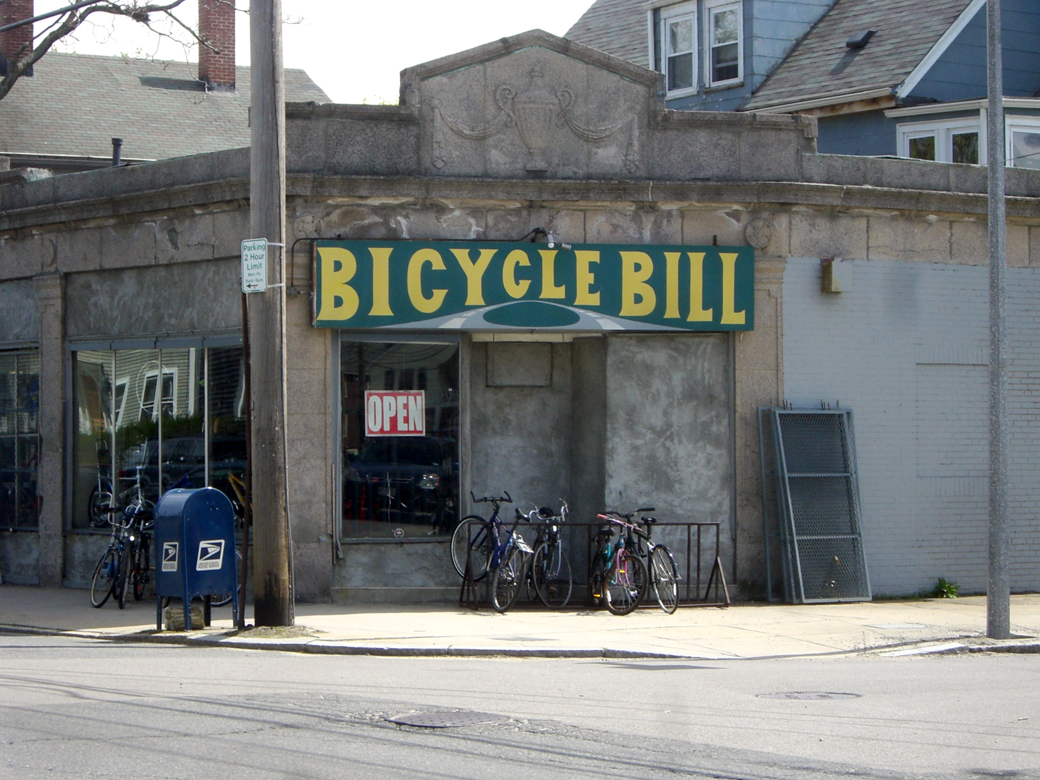 Bicycle Bill shop exterior (CC BY 2.0 Frank Hebbert:Flickr)