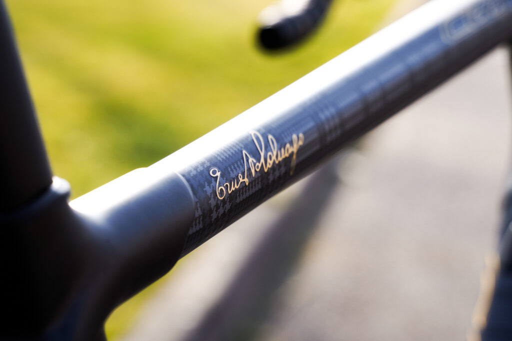 Colnago C64 x Fox Brothers-07
