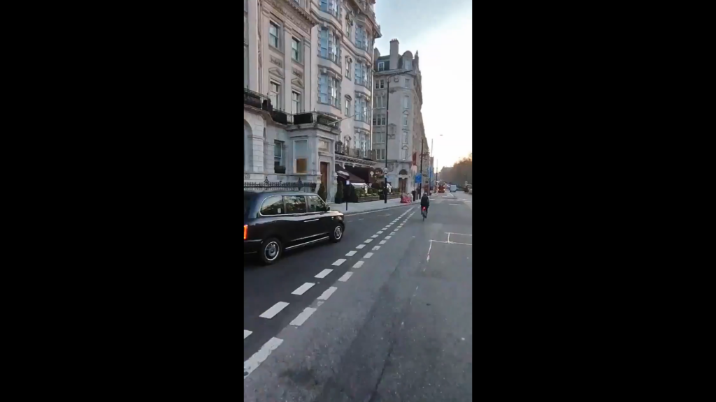Jeremy Vine black cab driver