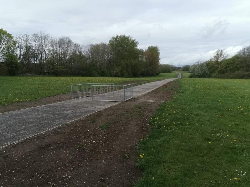 Pointless gates